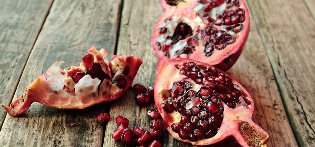4816-pomegranate-peel-for-skin-hair-and-health